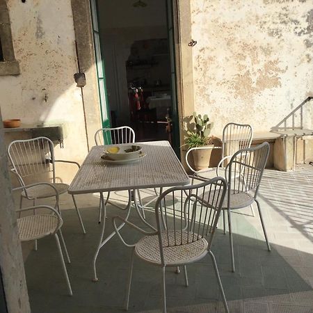 Ferienwohnung Residenza Storica Parco Lanoce Poggiardo Exterior foto